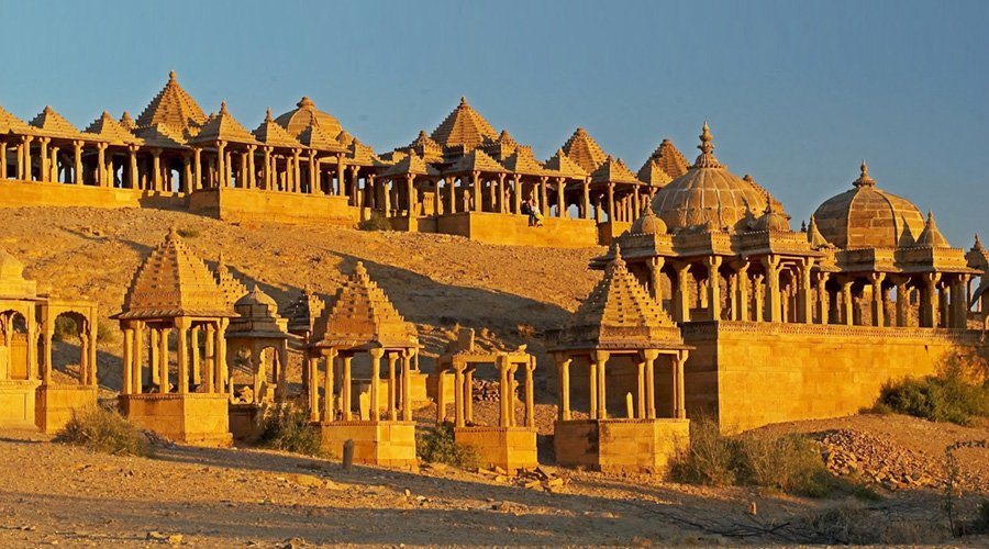 Bara Bagh Temple, Jaisalmer, Rajasthan, India