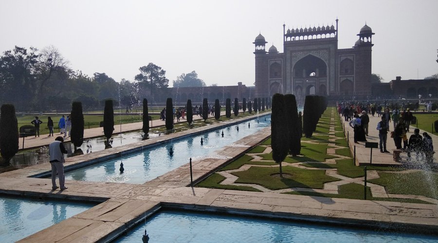 Taj Mahal, Agra, Uttar Pradesh, India