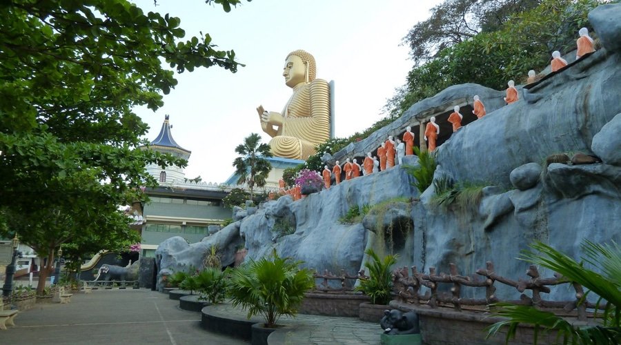 Dambulla Royal Cave Temple, Dambulla, Sri Lanka, Asia