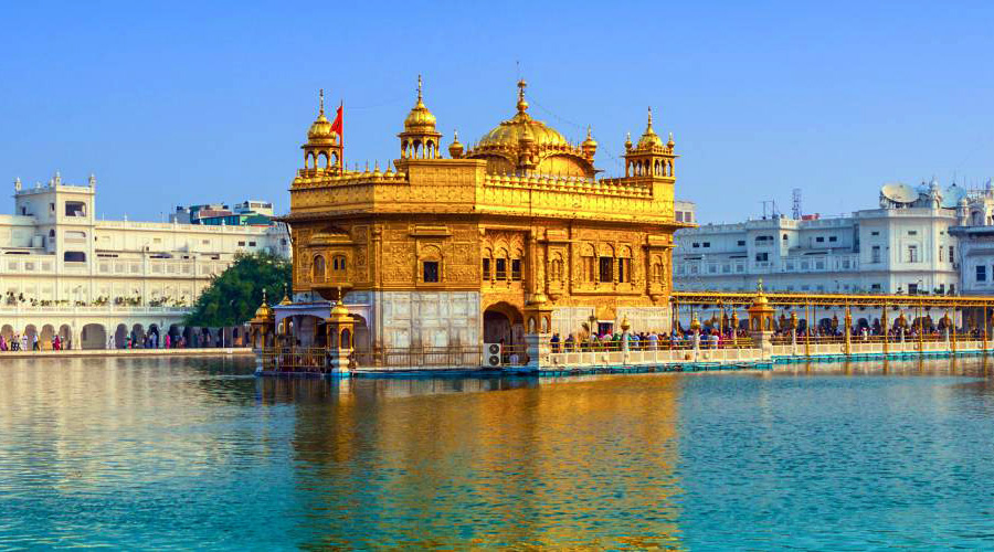 Golden Temple, Amritsir, Punjab, India - EWS Holidays