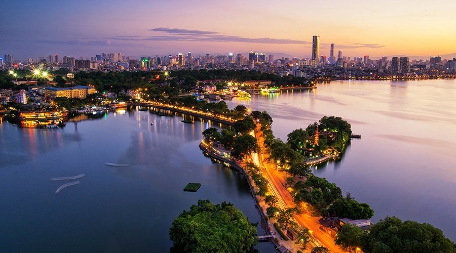 Hanoi Lake (Hoan Kiem Lake), Hanoi, Vietnam, Asia