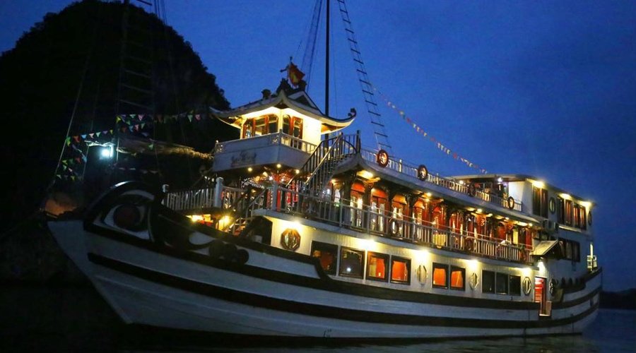 Royal Palace Cruise, Ha Long Bay, Vietnam, Asia