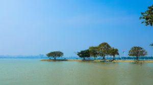 Hussain Sagar Lake, Hyderabad, Telangana, India, Asia